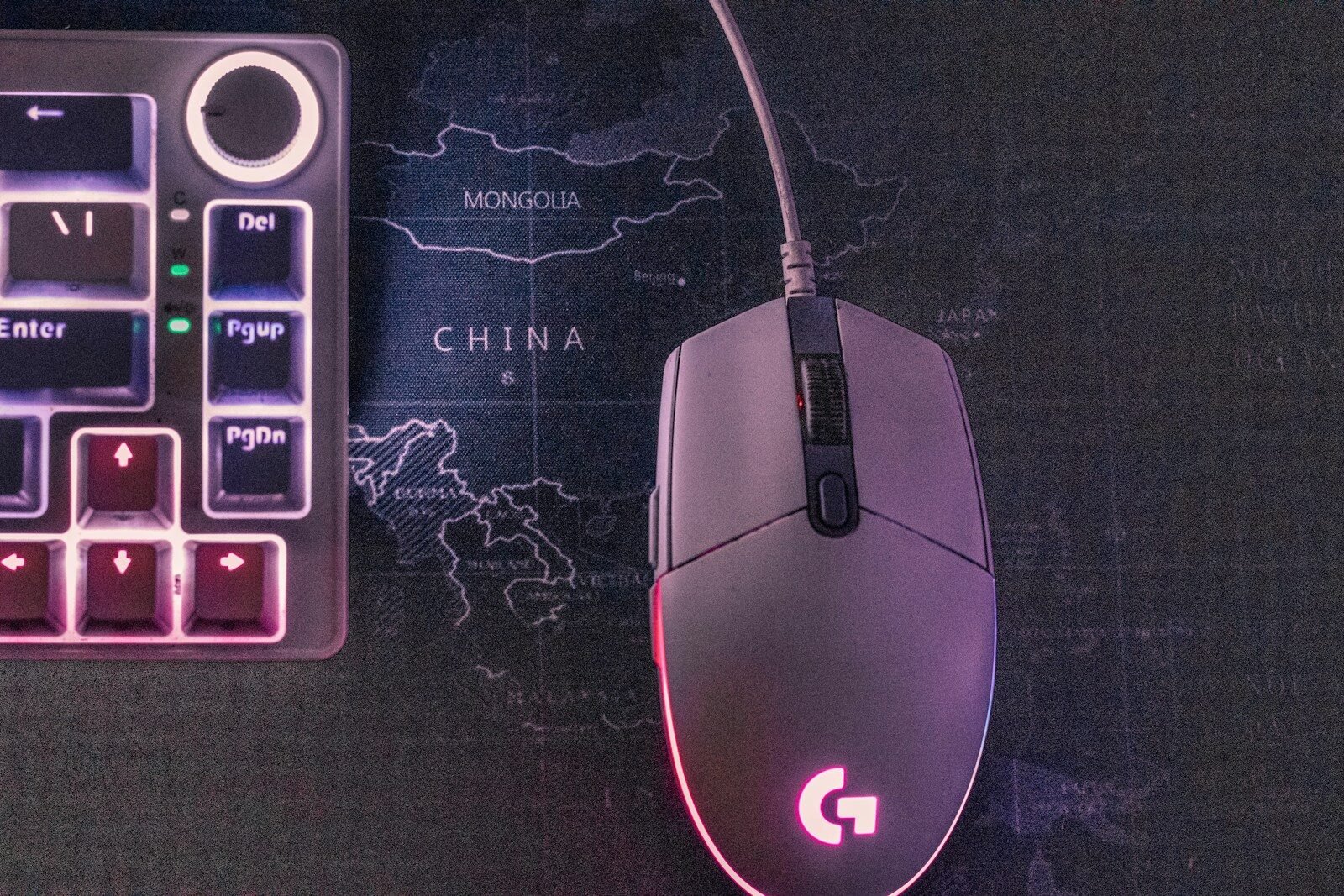 How to Use a Keyboard and Mouse